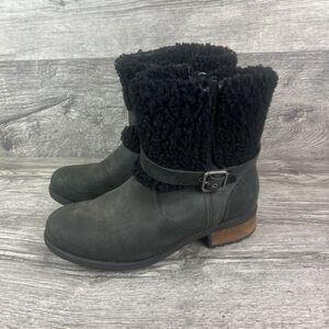 Ugg Black Shearling Lined Ankle Boots Women's Size 9